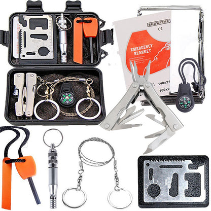 Emergency SOS kit survival with a fire starter, a saw, an emergency blanket and much more